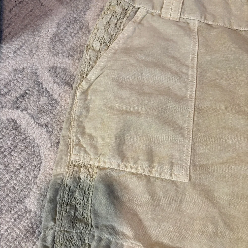NWT Sundance Shorts Linen Cotton Blend Crochet Lace Trim Sand Beige Size 12 - Picture 3 of 10